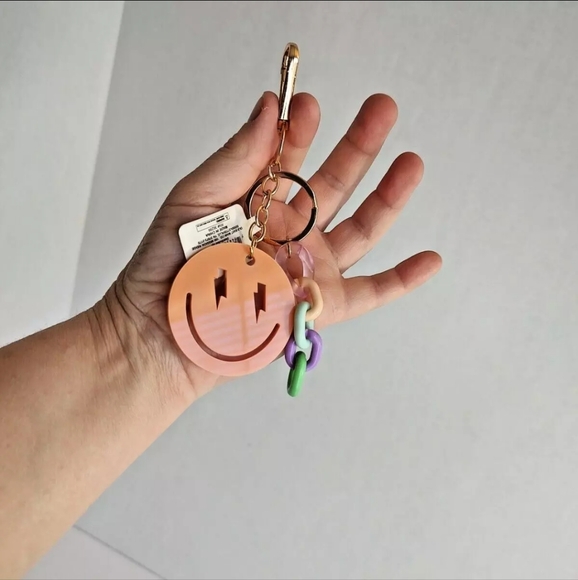 Multicolor Keychain Zipper Pull Backpack Happy Smiley Face Plastic Chain Link - Picture 7 of 7